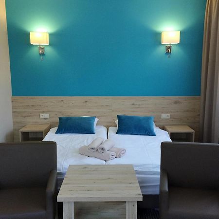 Hotel Krystyna Szczytno  Extérieur photo