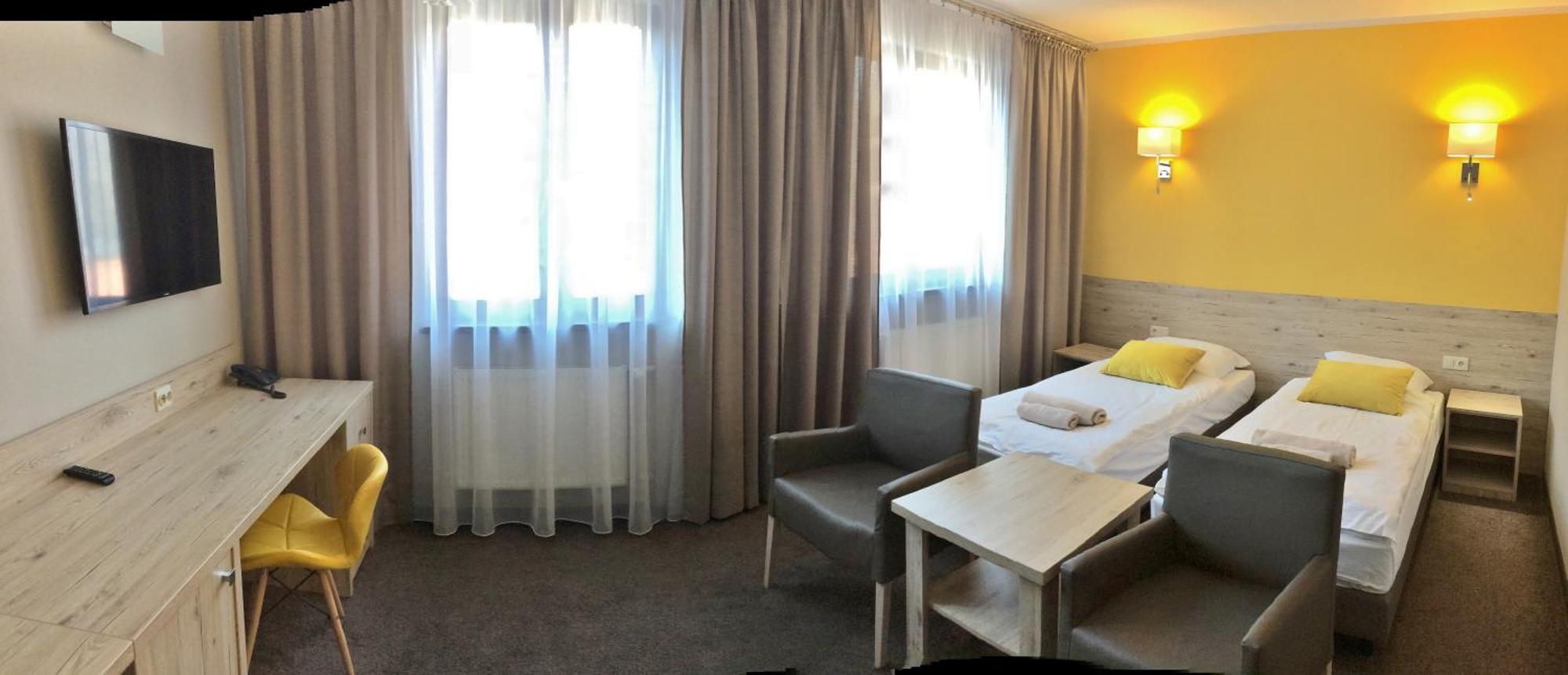 Hotel Krystyna Szczytno  Extérieur photo
