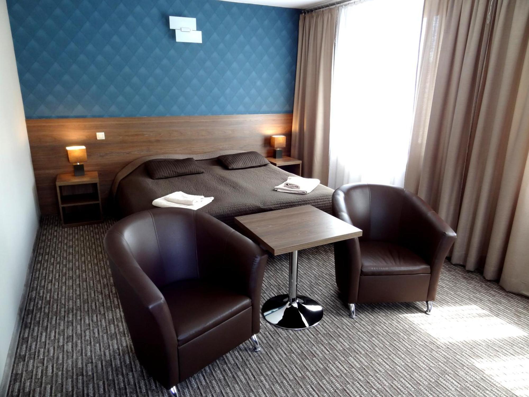 Hotel Krystyna Szczytno  Extérieur photo